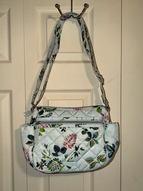 Vera Bradley On the Go Crossbody NWOT Seawater Blooms